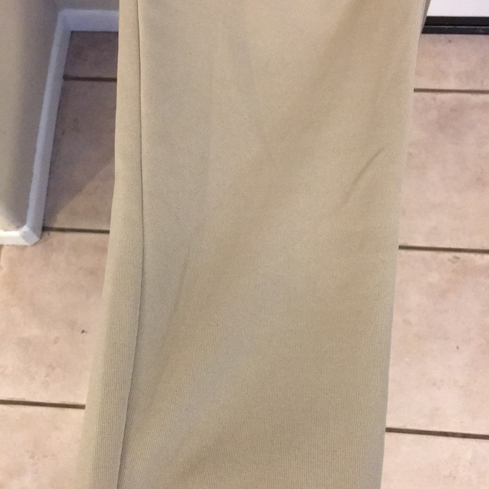 Nike Air Sportswear Women’s Jumpsuit Tan Black - Picture 8 of 8